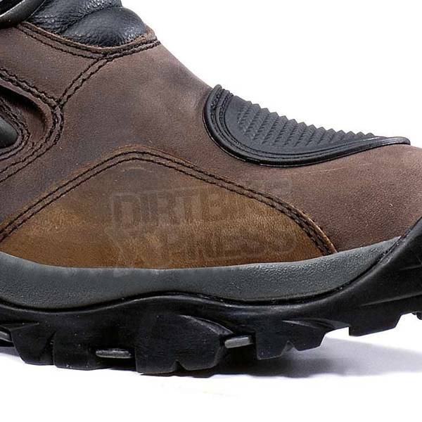 Forma Adventure Boots - Brown | Dirtbikexpress™