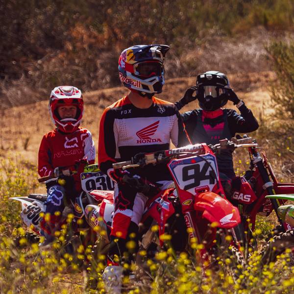 Fox Racing 180 Honda Black Red Kit Combo | Dirtbikexpress™